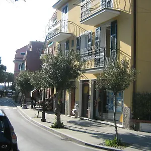 Casa Rita Appartamento Moneglia