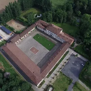 Casa di campagna Cascina Farisengo, Stagno Lombardo